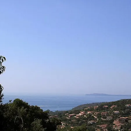 Σπίτι διακοπών Cavalaire-sur-mer Sleeps 8 Pool Wifi Cavalaire-sur-Mer