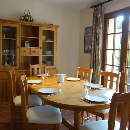 Feriehus Cavalaire-sur-mer Sleeps 8 Pool Wifi Cavalaire-sur-Mer